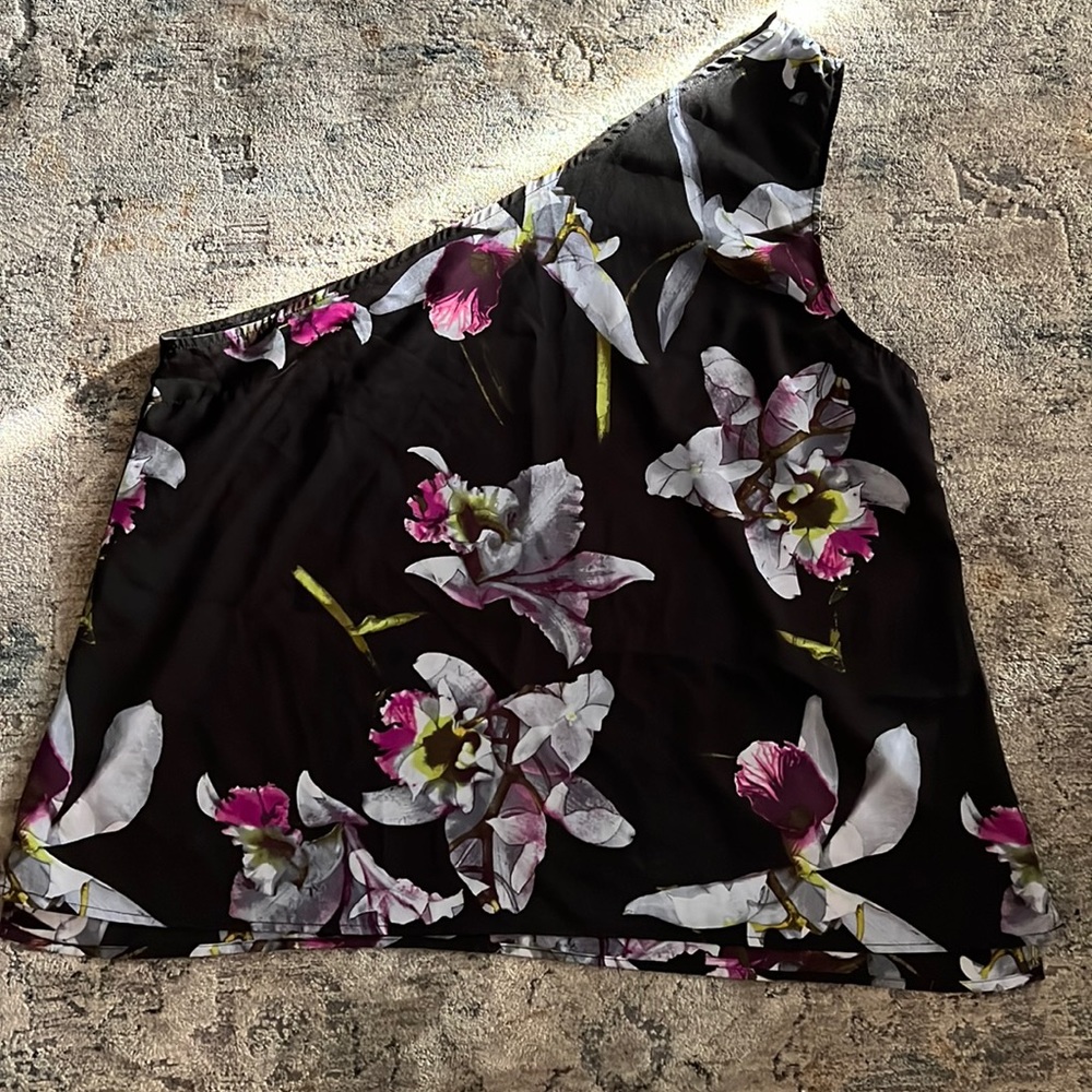 Black floral on shoulder top